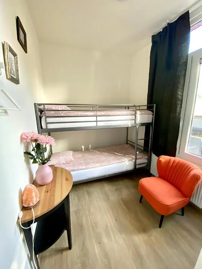 Сarnot Apartments Zoo Area أنتويرب