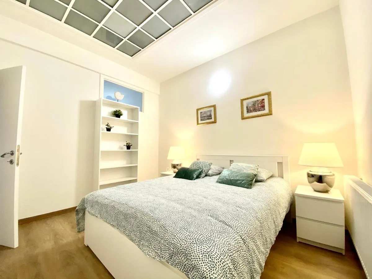 Сarnot Apartments Zoo Area أنتويرب