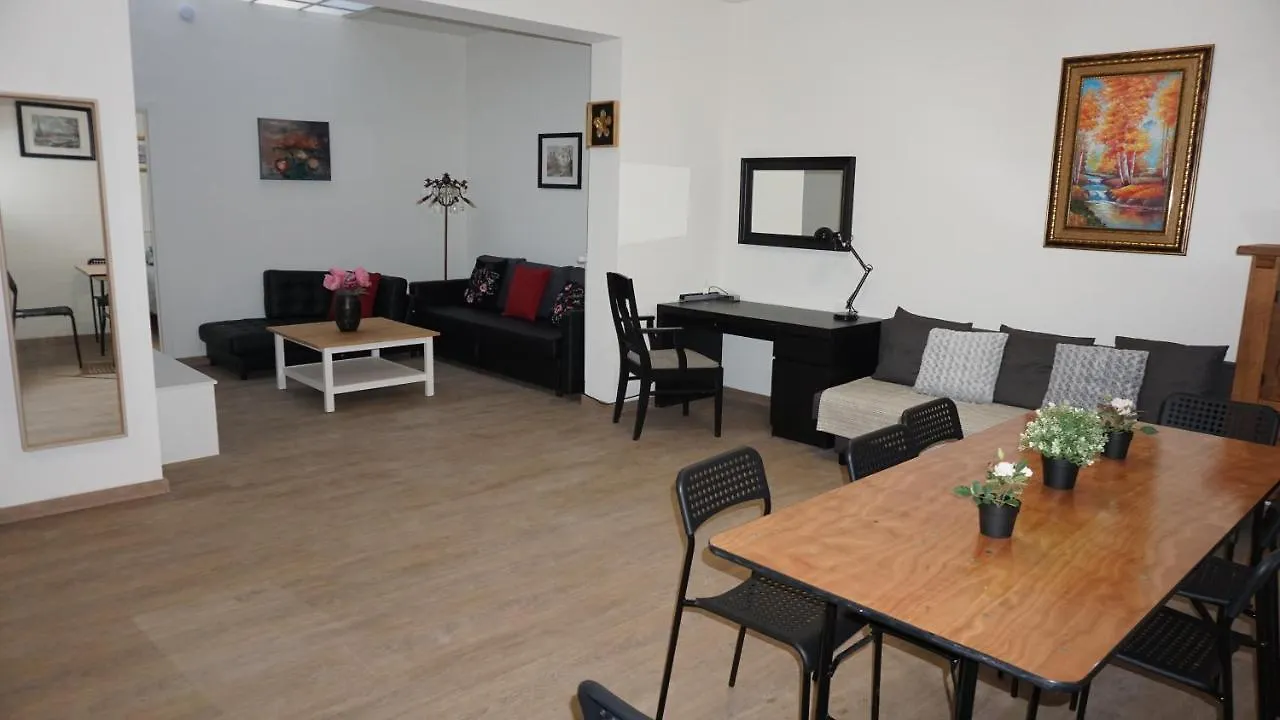 Сarnot Apartments Zoo Area أنتويرب