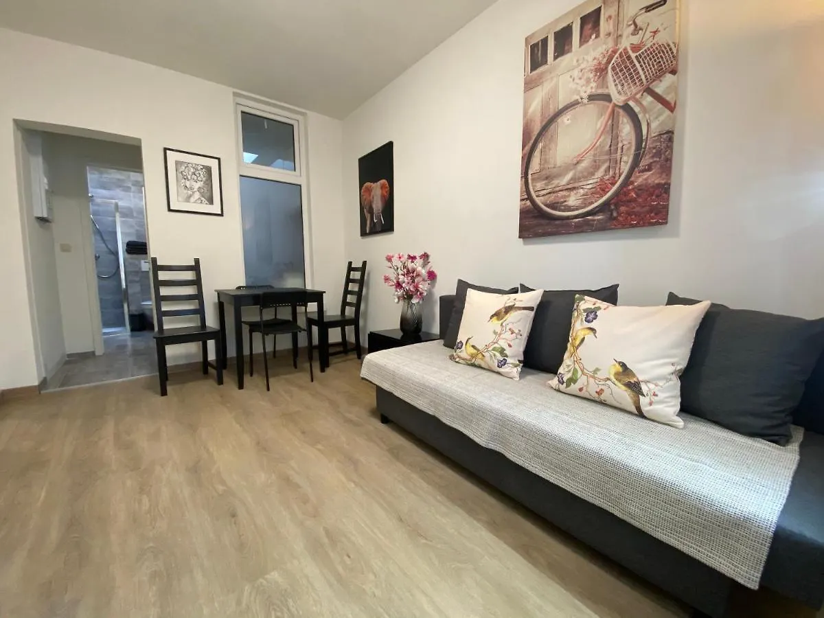 Сarnot Apartments Zoo Area أنتويرب بلجيكا