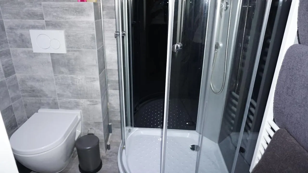 Сarnot Apartments Zoo Area أنتويرب