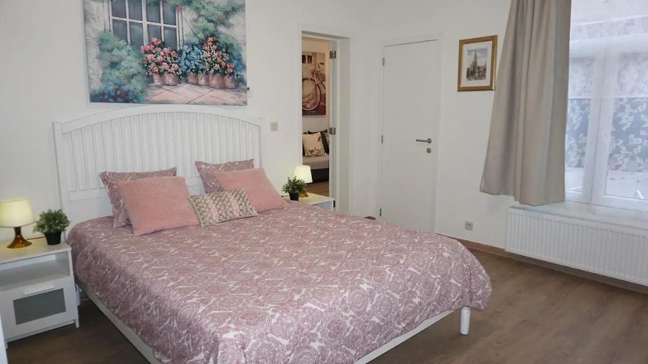 Сarnot Apartments Zoo Area أنتويرب